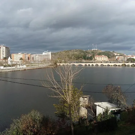 Landhuis O Palheirinho - - Braganca Samil