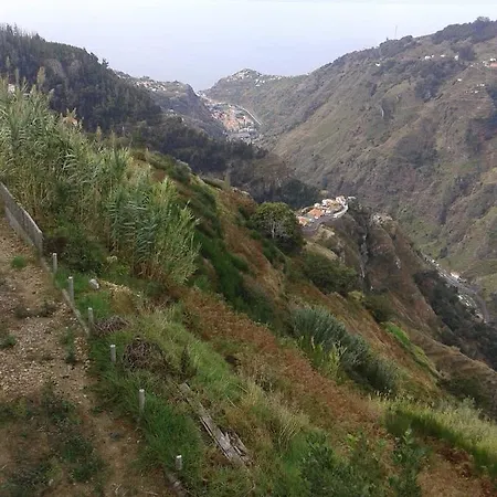Kır Evi O Palheirinho - - Braganca