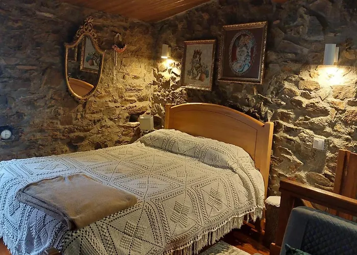 O Palheirinho - - Bragança Casa de Campo *