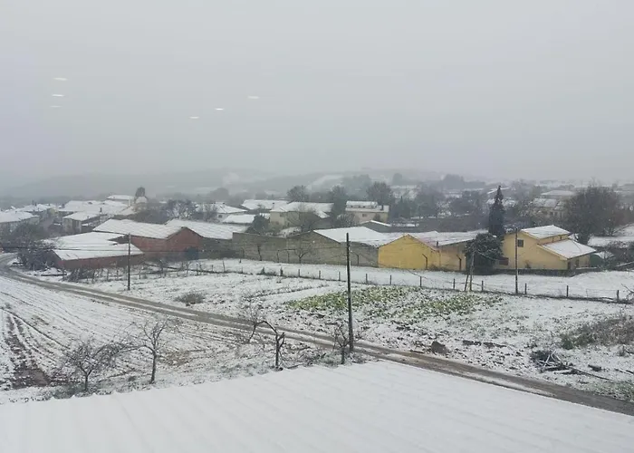 O Palheirinho - - Braganca Hétvégi ház Samil